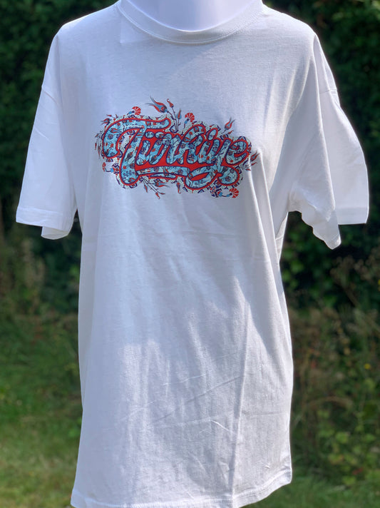 Unisex Türkiye t-shirt with traditional Turkish art fusion