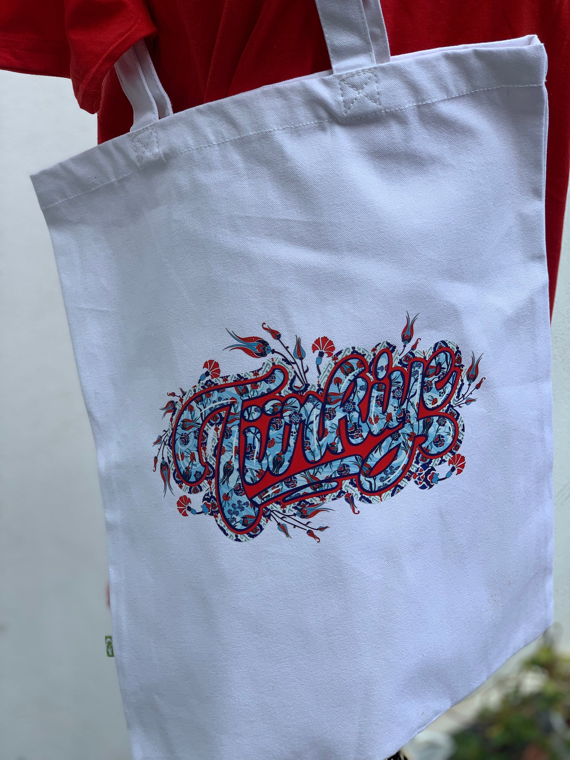 close-up-detail-of-graffiti-design-on-tote-bag-inspired-by-turkish-art